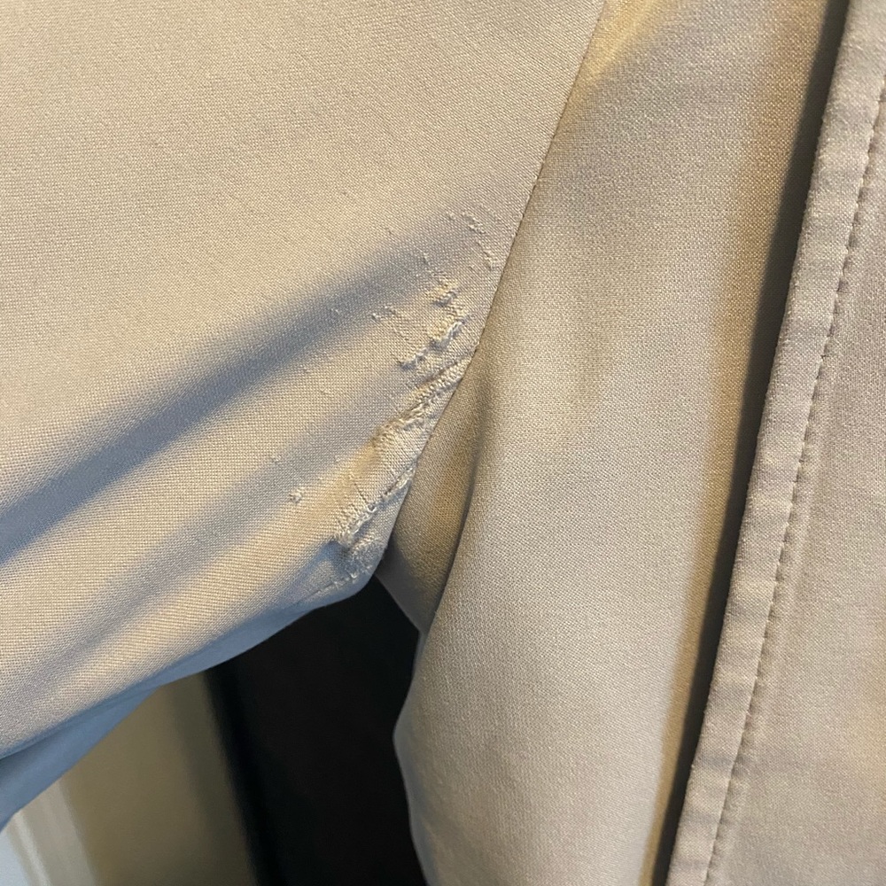 BCBG Trench Coat (s) - Picture 9 of 9